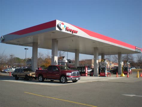 Has Pay At Pump, Loyalty Discount. . Kroger fuel center near me